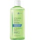 Ducray Champú Extra-Doux restaura la fuerza del cabello